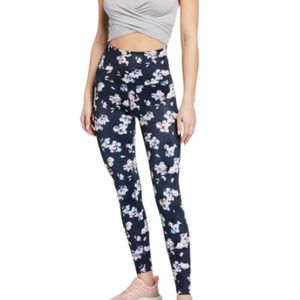 Beyond Yoga Floral Navy